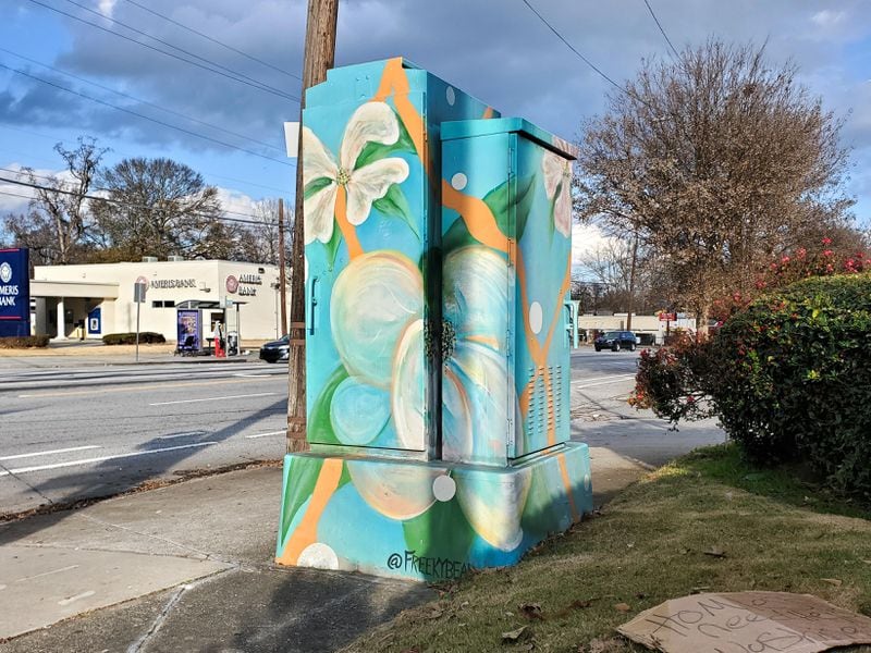 An Old Fourth Ward utility box painted by Adam Crawford.