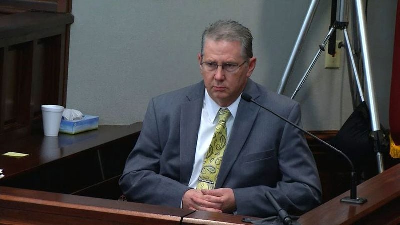David Dustin, the owner of Dustin Forensics, a forensics company that specializes in 3D laser scanning, testifies at the murder trial of Justin Ross Harris at the Glynn County Courthouse in Brunswick, Ga., on Thursday, Oct. 27, 2016. (screen capture via WSB-TV)