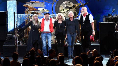 Fleetwood Mac takes a bos at the MusiCares event to honor them Jan. 26, 2018 in New York. Photo: AP