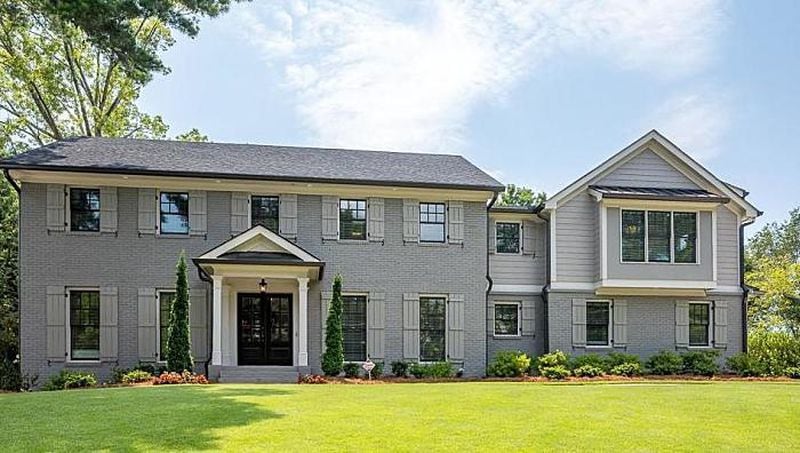Attention $1 million dream house seekers: A house that lists for $989,900 in DeKalb County's Dunwoody includes seven bedrooms, a four-car garage and four and a half baths in an exclusive swim and tennis community.