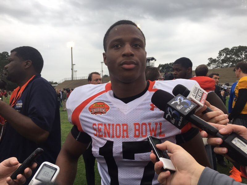 Kenyan Drake talking to the media after the South team's Senior Bowl practice on Tuesday. (By D. Orlando Ledbetter)