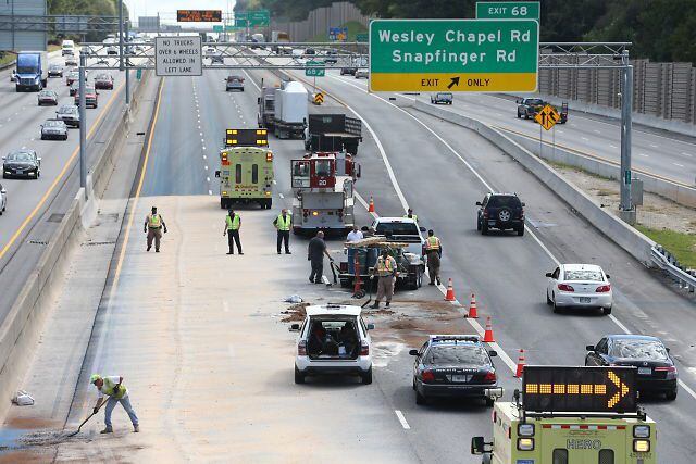 Large paint spill closes I-20 EB in DeKalb