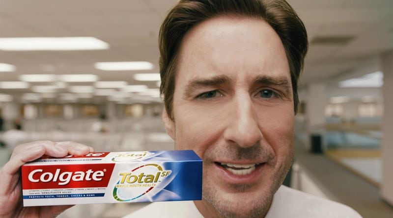 Luke Wilson stars in a new ad for Colgate Total that will air during the Super Bowl.