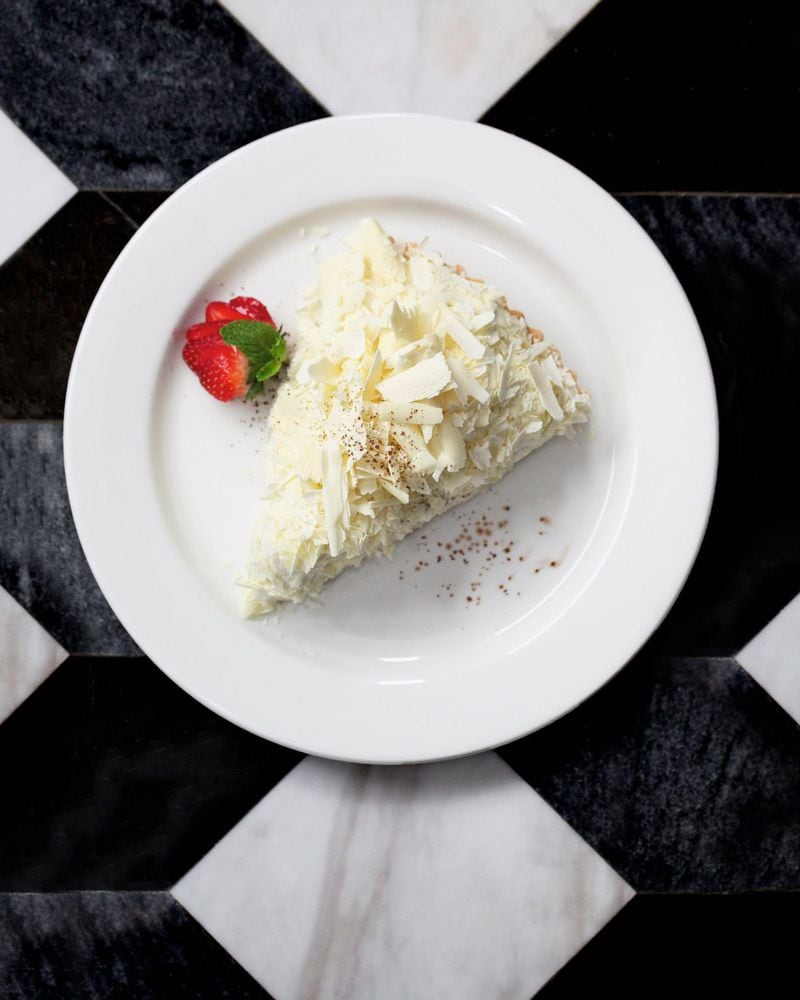 Buckhead Diner’s white chocolate banana cream pie was a favorite of many. Courtesy of Sara Hanna Photography 