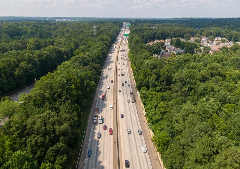 July 22, 2021 Atlanta - Aerial photo shows I-285 (L-eastbound, R-westbound) on Thursday, July 22, 2021. Picture was taken from Henderson Road overpass. Two new toll lanes in each direction for 40 miles along the top half of the Perimeter. (Hyosub Shin / Hyosub.Shin@ajc.com)