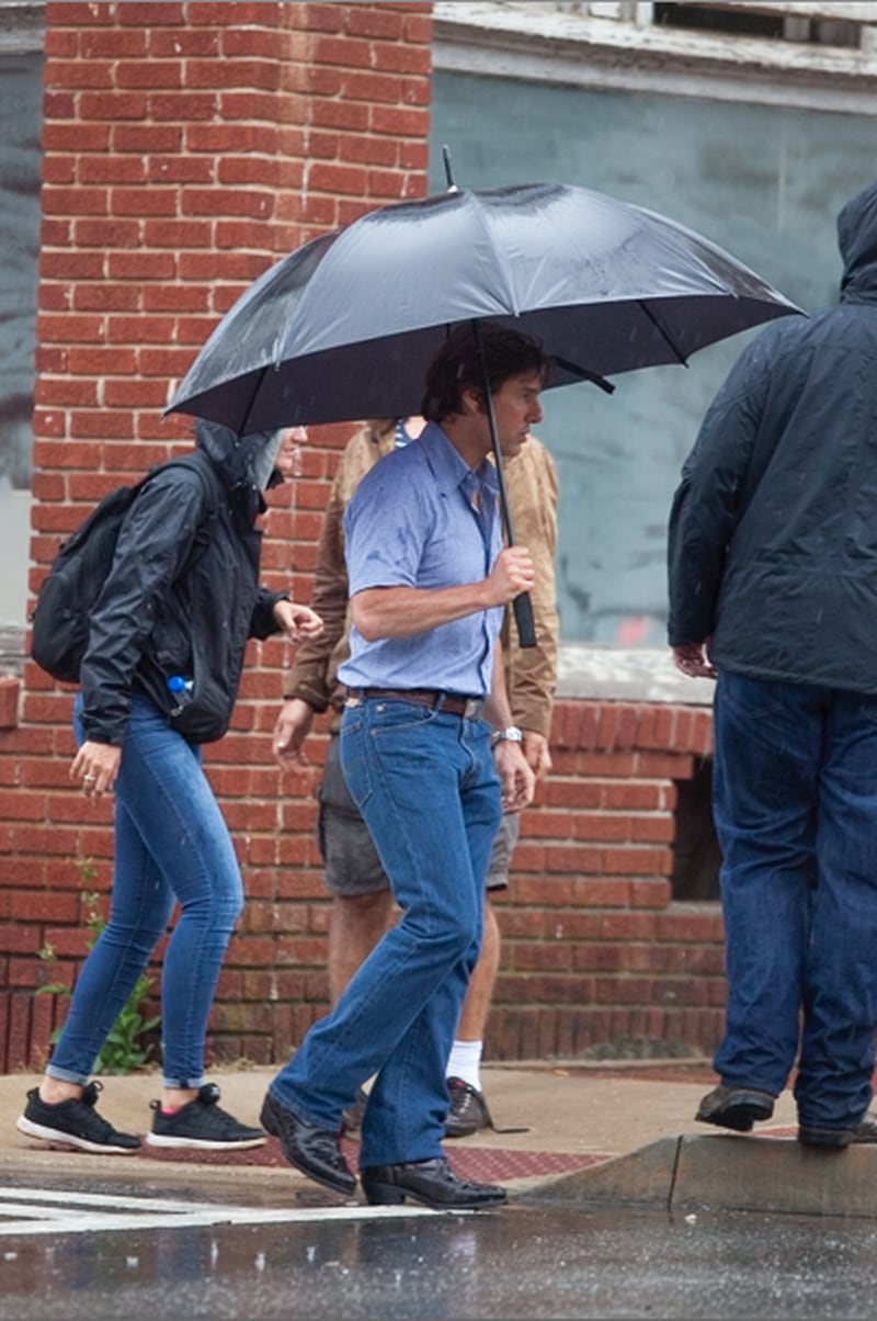 Tom Cruise stays dry on the metro Atlanta set of "Mena." Photo: Atlanta Filming