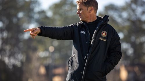 Frank de Boer makes his point during training with Atlanta United. (Photo courtesy Atlanta United)