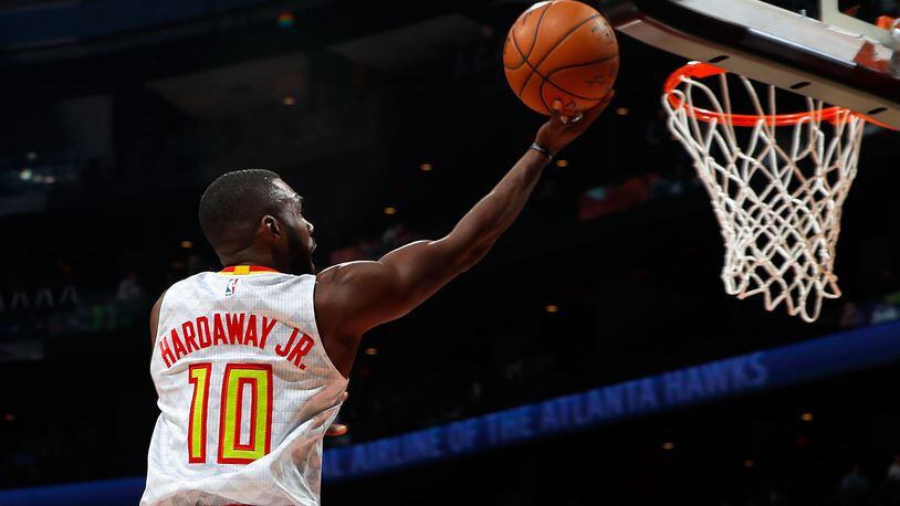 ATLANTA, GA - NOVEMBER 09: Tim Hardaway Jr. #10 of the Atlanta Hawks lays in a basket against the Chicago Bulls at Philips Arena on November 9, 2016 in Atlanta, Georgia. NOTE TO USER User expressly acknowledges and agrees that, by downloading and or using this photograph, user is consenting to the terms and conditions of the Getty Images License Agreement. (Photo by Kevin C. Cox/Getty Images)