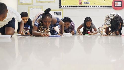 An education advocate says decades of data prove after-school and summer learning programs support kids’ social and emotional development, accelerate learning gains, improve students’ reading and math skills, and boost on-time graduation. This is a photo of a summer school class in Atlanta Public Schools. (Bob Andres / bandres@ajc.com)