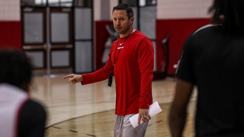 First-year Georgia basketball coach Mike White works with the Bulldogs in a recent practice at the Stegeman Training Facility. White's team begins preseason practices for the 2022-23 season on Monday. (Photo by Jordan Lange/UGA Athletics)