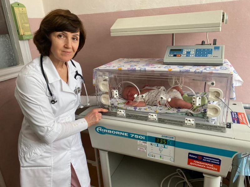 A medical staff member is beside a battery-operated incubator at a Ukrainian hospital. The incubator was funded by an individual donors for $16,000, according to HelpingUkraine.US. Courtesy HelpingUkraine.US