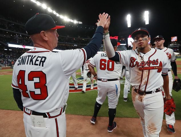 Photos: Braves rally to beat the Chicago Cubs