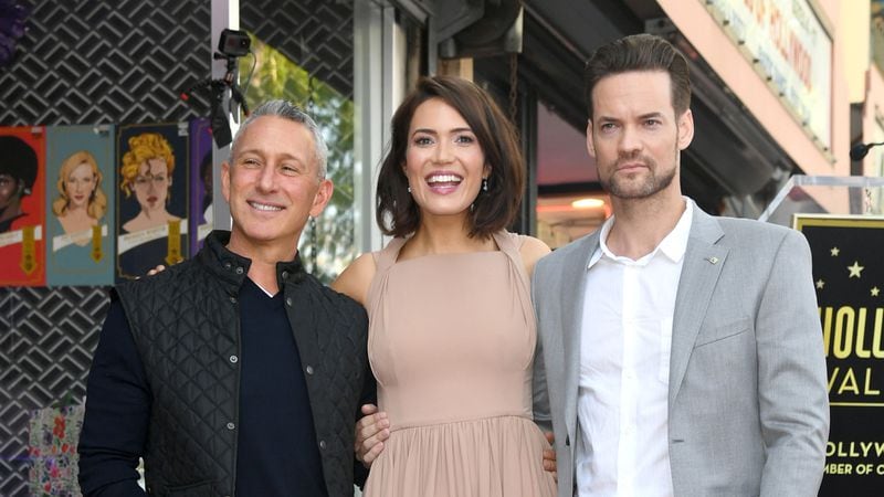 HOLLYWOOD, CALIFORNIA - MARCH 25: (L-R) Adam Shankman, Mandy Moore, and Shane West attend a ceremony honoring Mandy Moore with a star on the Hollywood Walk Of Fame on March 25, 2019 in Hollywood, California. (Photo by Kevin Winter/Getty Images)