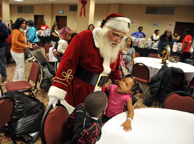 Hosea Annual Children's Christmas Party spreads cheer