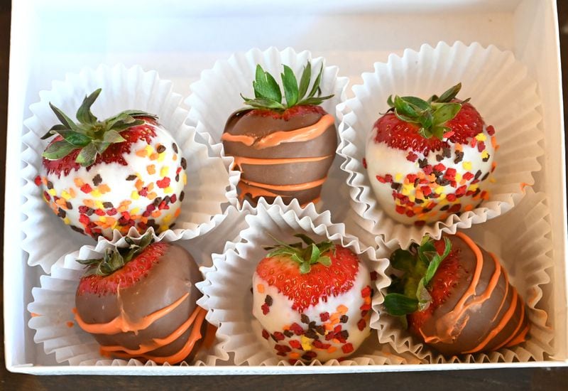Strawberries are among the many foods that Chamberlain's Chocolate Factory in Roswell enrobes in chocolate. (Hyosub Shin / Hyosub.Shin@ajc.com)