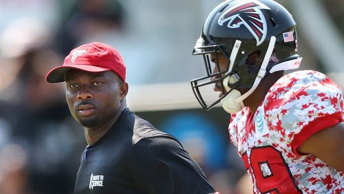 August 6, 2017 Flowery Branch: Falcons defensive coordinator Marquand Manuel works with his defense during team practice on Sunday, August 6, 2017, in Flowery Branch. Curtis Compton/ccompton@ajc.com