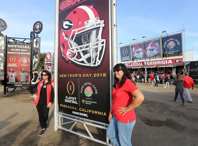 Photos: The scene at the Rose Bowl as Georgia, Oklahoma game nears