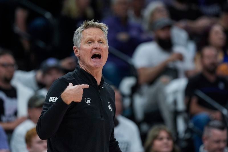 Golden State Warriors head coach Steve Kerr gestures during the first half of an NBA basketball play-in tournament game against the Sacramento Kings, Tuesday, April 16, 2024, in Sacramento, Calif. (AP Photo/Godofredo A. Vásquez)