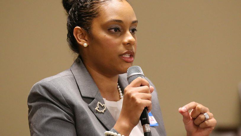 Jazzmin Cobble speaks at a candidate forum at Salem Bible Church in 2017.