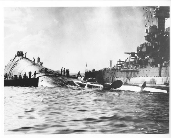 USS Oklahoma, Pearl Harbor attack, Hawaii