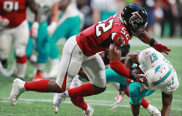 Photos: Falcons host Dolphins in final exhibition