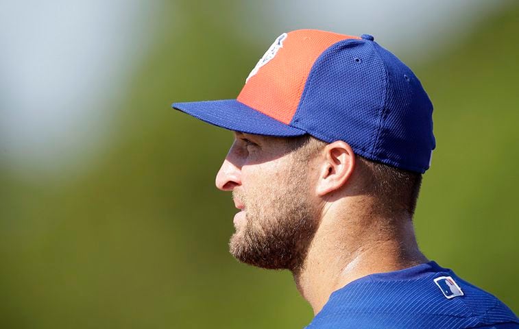 Tim Tebow trains with New York Mets