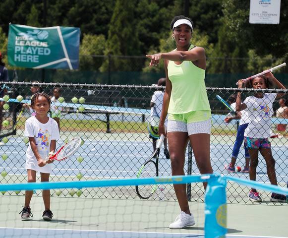 Venus Williams visits tennis camp