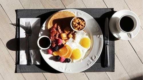 Patrons at a Maine restaurant got free breakfasts thanks to a customer who paid everyone's bill.