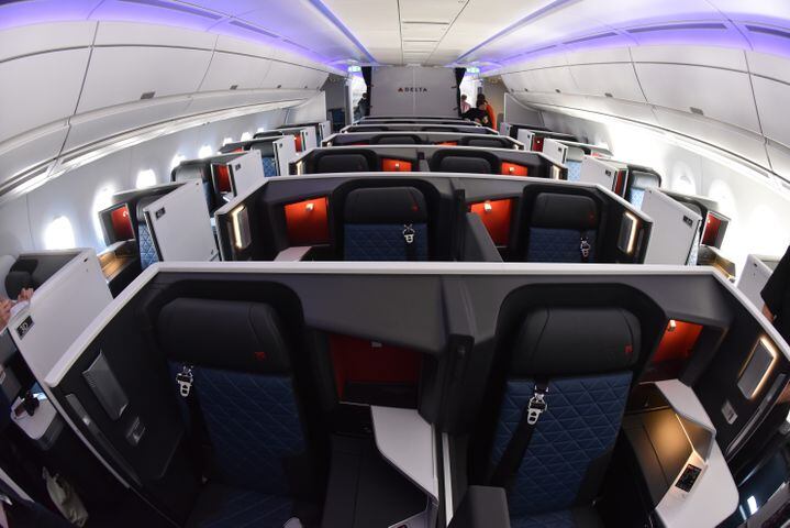 Delta shows off new Airbus A350 plane