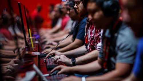 Gamers play Destiny 2 at E3, the Electronic Entertainment Expo, on June 14, 2017 in Los Angeles, Calif. (Marcus Yam/Los Angeles Times/TNS)