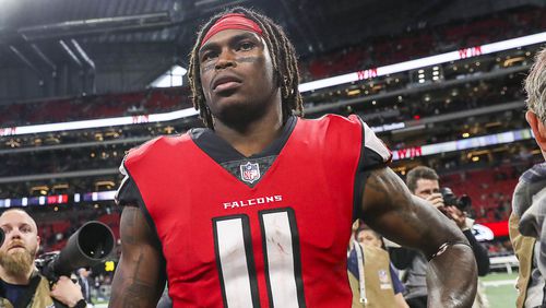 Julio Jones is the NFL's best wide receiver, according to ESPN's poll of executives, scouts, coaches and players. (ALYSSA POINTER/ALYSSA.POINTER@AJC.COM)