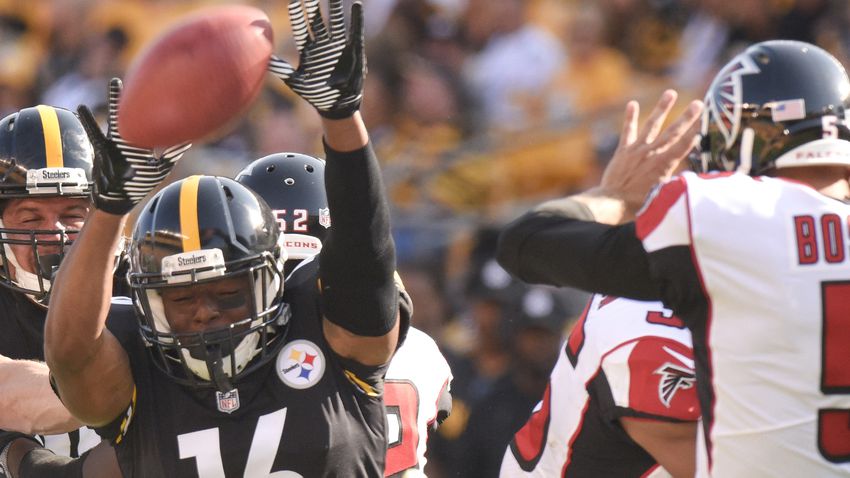 Photos: Falcons take on Steelers in exhibition game