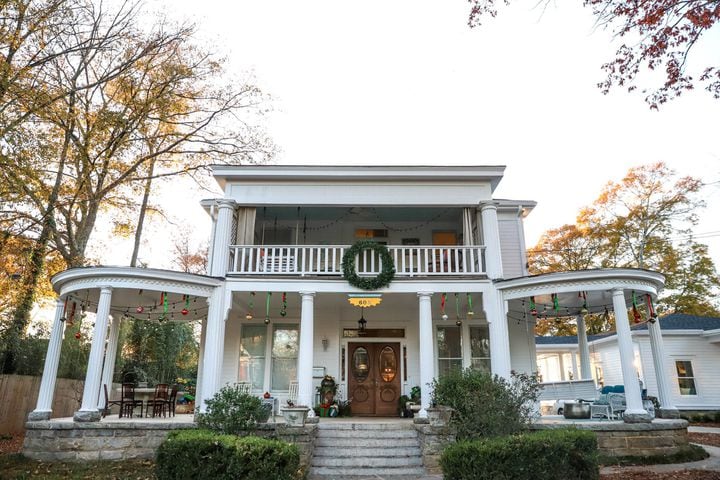 Historic Grant Park home gets update