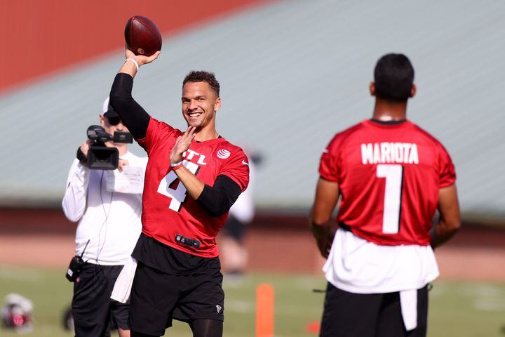 Falcons training camp -- Wednesday, July 27, 2022