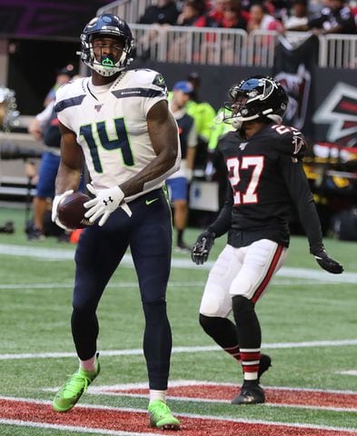 Photos: Falcons drop sixth straight in loss to Seahawks