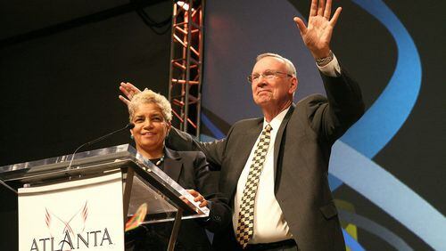 Former ACVB President and CEO Spurgeon Richardson, seen here with former Atlanta Mayor Shirley Franklin, shepherded the city’s tourism through many great moments, including the 1996 Summer Olympics and the opening of the Georgia Aquarium, the world’s biggest fish tank.