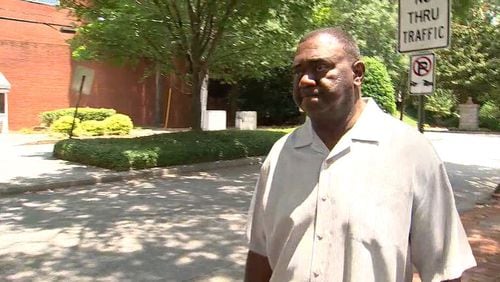Former NFL player, Atlanta minister, in desperate need of a kidney