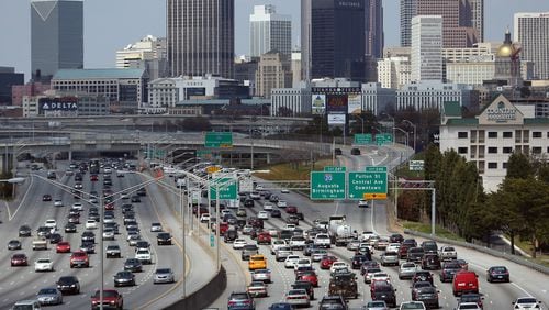 CommuteATL helps residents and visitors plan their travel during the rebuilding of the I-85 bridge. AJC photo.