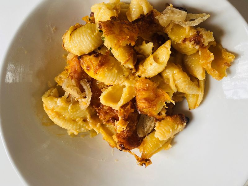 Chicken Out offers baked macaroni and cheese. Bob Townsend for The Atlanta Journal-Constitution 