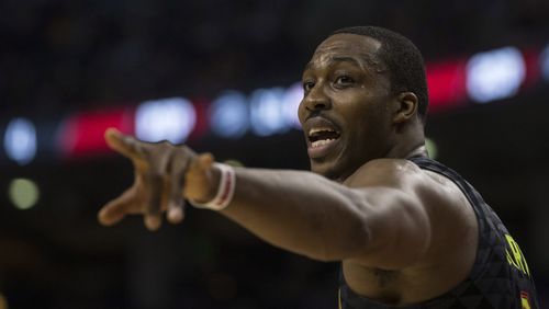 Atlanta Hawks’ Dwight Howard gave his support to the Atlanta Falcons on the eve of the NFC Championship game. (Chris Young/The Canadian Press via AP)