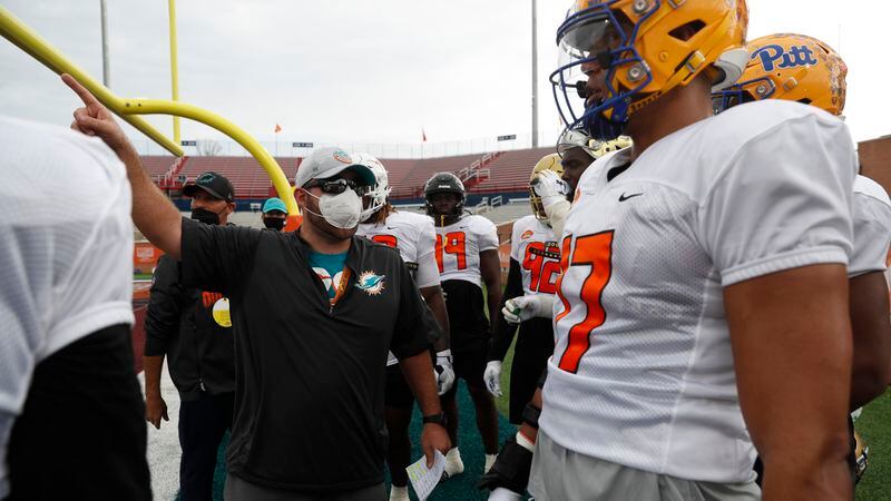 Miami Dolphins coaching staff instruct players on the National Team during Senior Bowl practice Tuesday, Jan. 26, 2021, in Mobile. Ala.
(Jeff Hanson/Special)