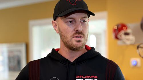 Atlanta Falcons receivers coach T.J. Yates recently talked about his revamped position group, first-round pick Drake London and the mentality of the football team. (Jason Getz / Jason.Getz@ajc.com)