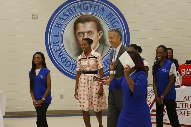 Michelle Obama, Arne Duncan visit Atlanta's Washington High