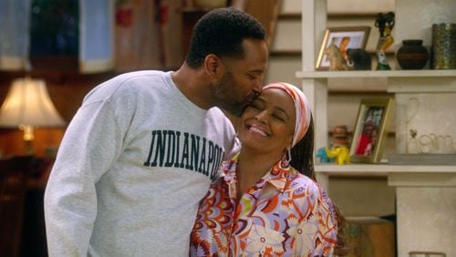 The Upshaws. (L to R) Mike Epps as Bennie, Kim Fields as Regina in episode 502 of The Upshaws. Cr. Courtesy of Netflix © 2024