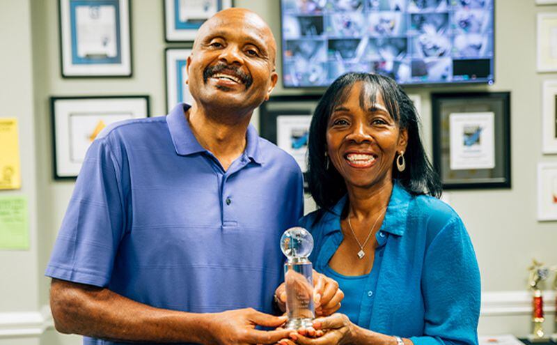 Lawrenceville-Suwanee School of Music Directors, Valencia and Ozzie Giles are shining a bright light on the Gwinnett arts community. They are the winners of the 2020-2021 National Music School of the Year Award presented by the trade association Music Academy Success.