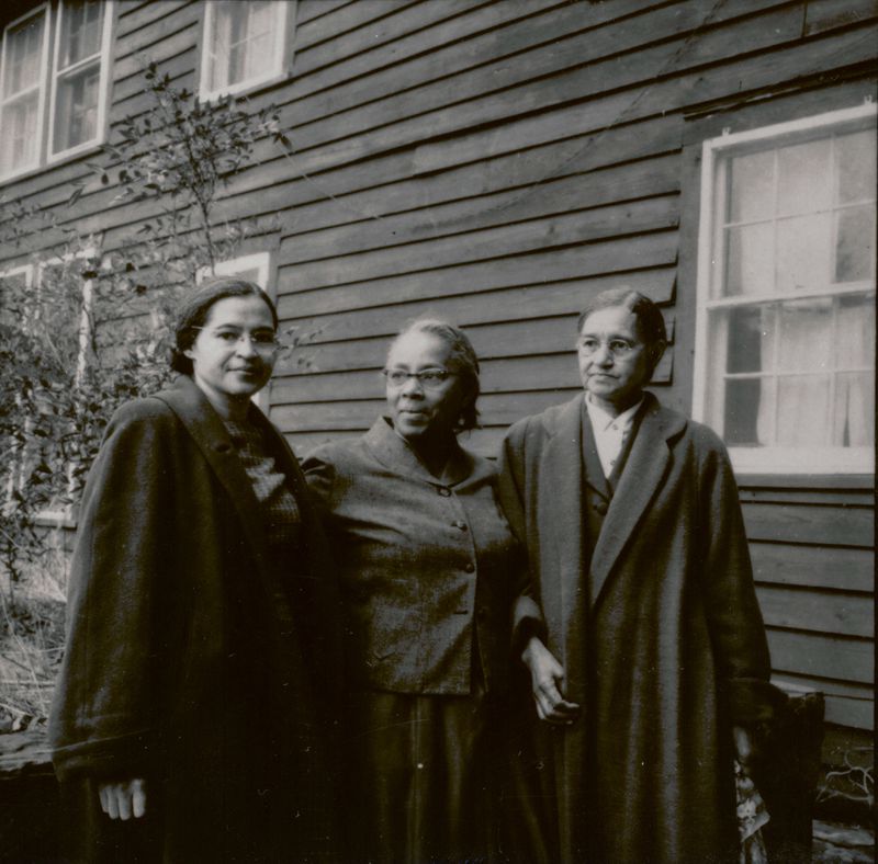 Rosa Parks (from left) with Septima Clark, and Parks' mother, Leona McCauley, at the Highlander Folk School, Monteagle, Tenn., in 1956. (Library of Congress)