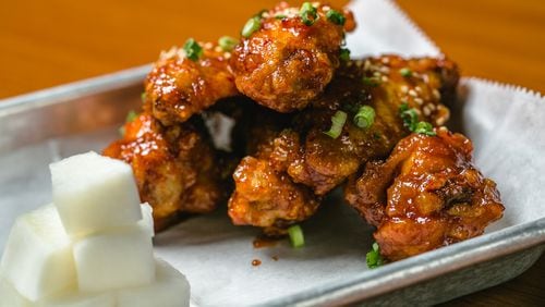 Korean fried chicken wings at Salaryman.
