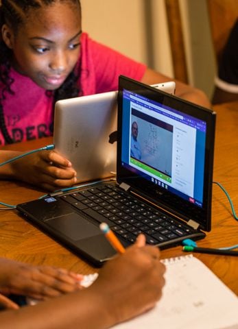 Some metro Atlanta students locked out of virtual classrooms