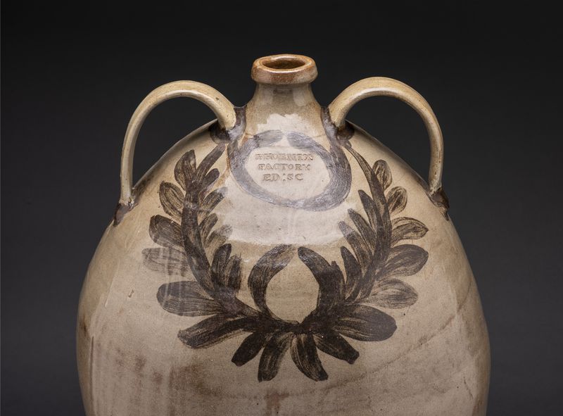 This decorated stoneware water cooler (detail), ca. 1840, attributed
to Thomas Chandler will be on display at the High Museum.
Photo by Michael McKelvey, courtesy of the High Museum of Art