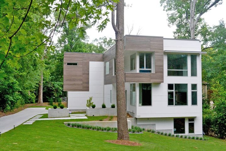 PHOTOS: Modern tour home replaces rat-infested house on Midtown lot